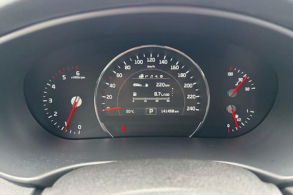 Vehicle Image 23