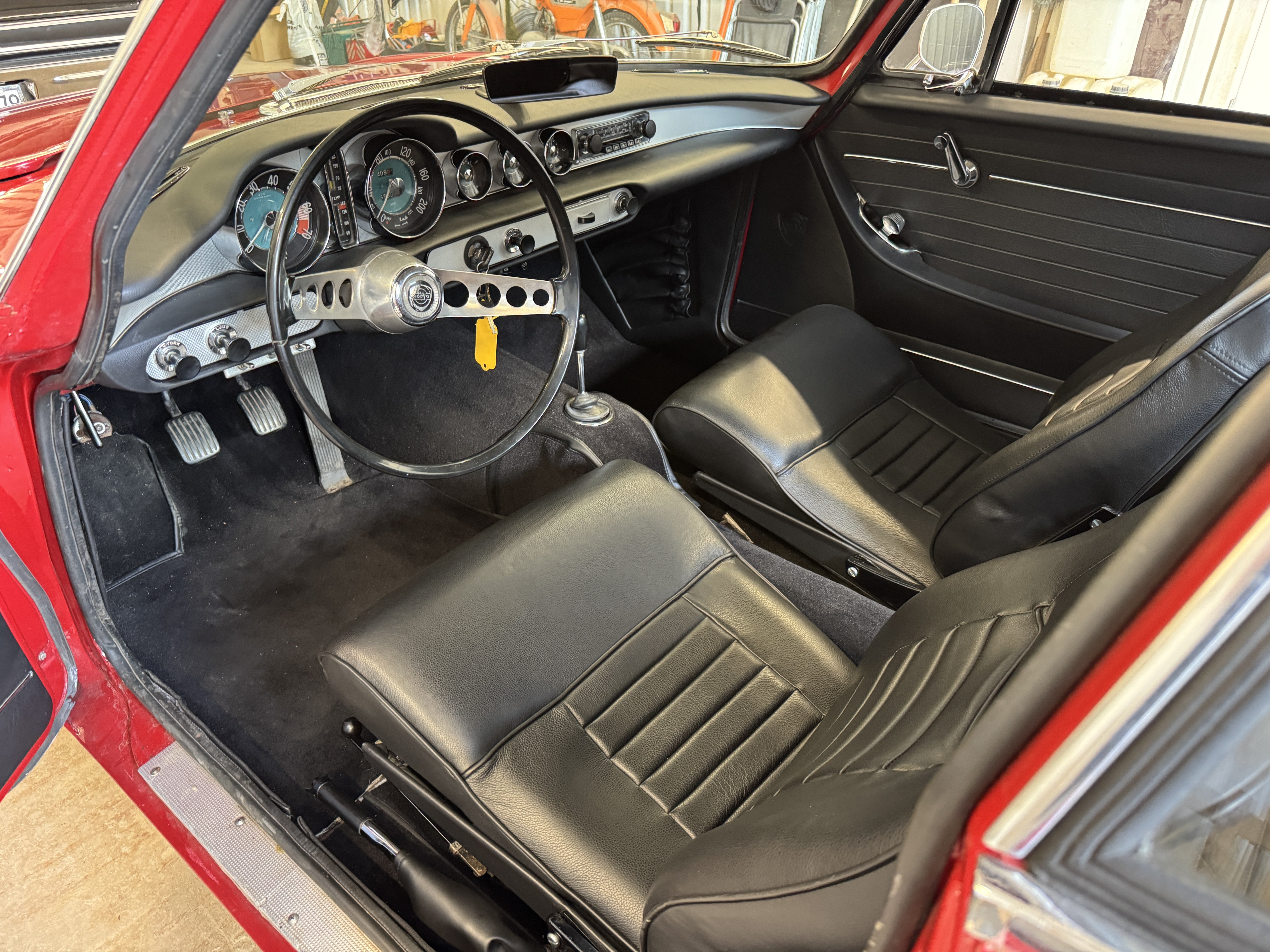 Vehicle Image 31