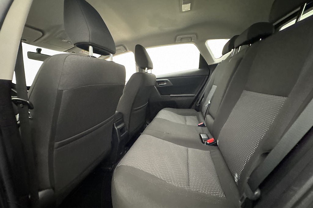 Vehicle Image 19