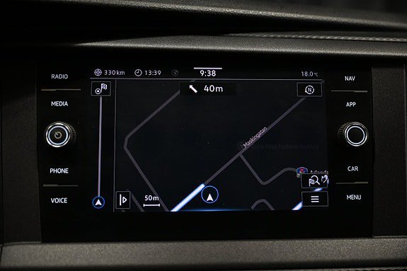 Vehicle Image 24