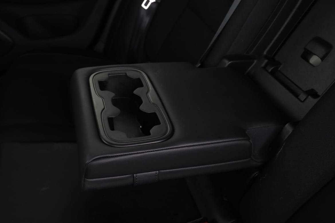 Vehicle Image 43