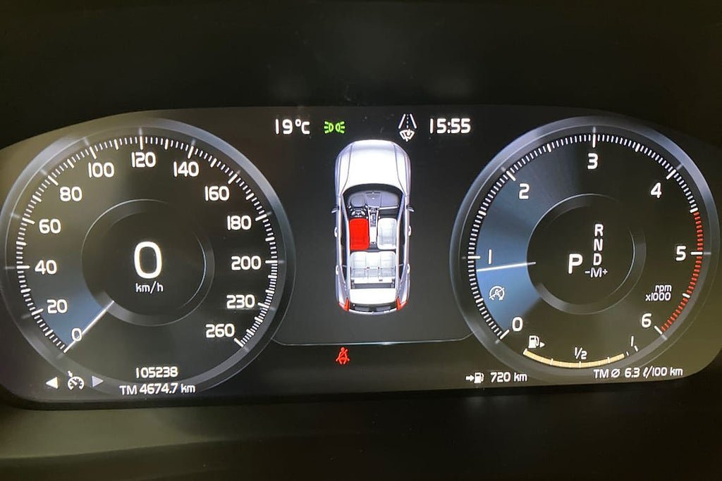 Vehicle Image 16