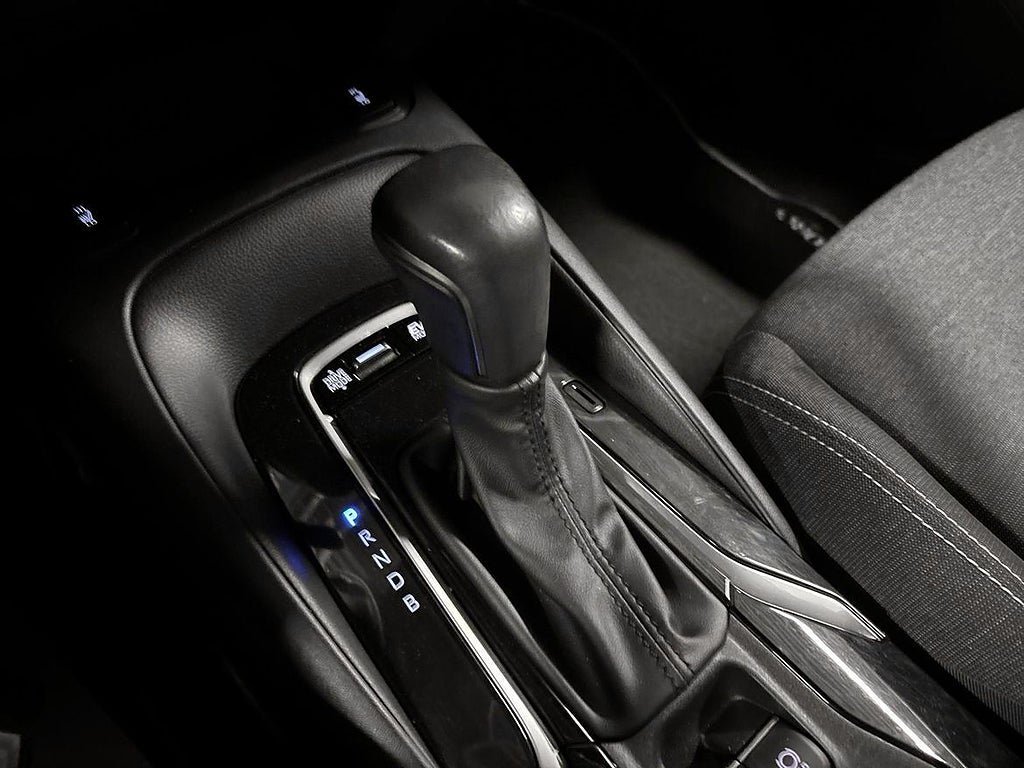 Vehicle Image 18
