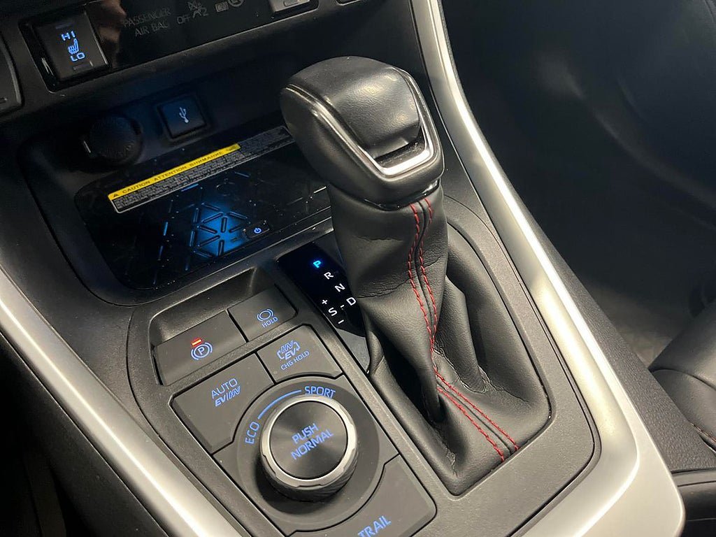 Vehicle Image 18