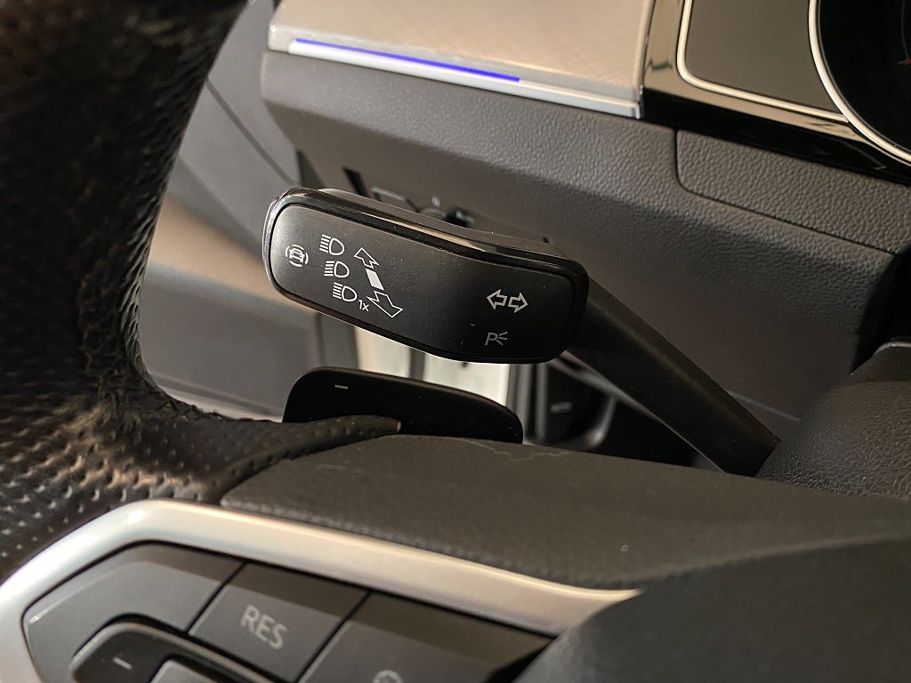 Vehicle Image 60