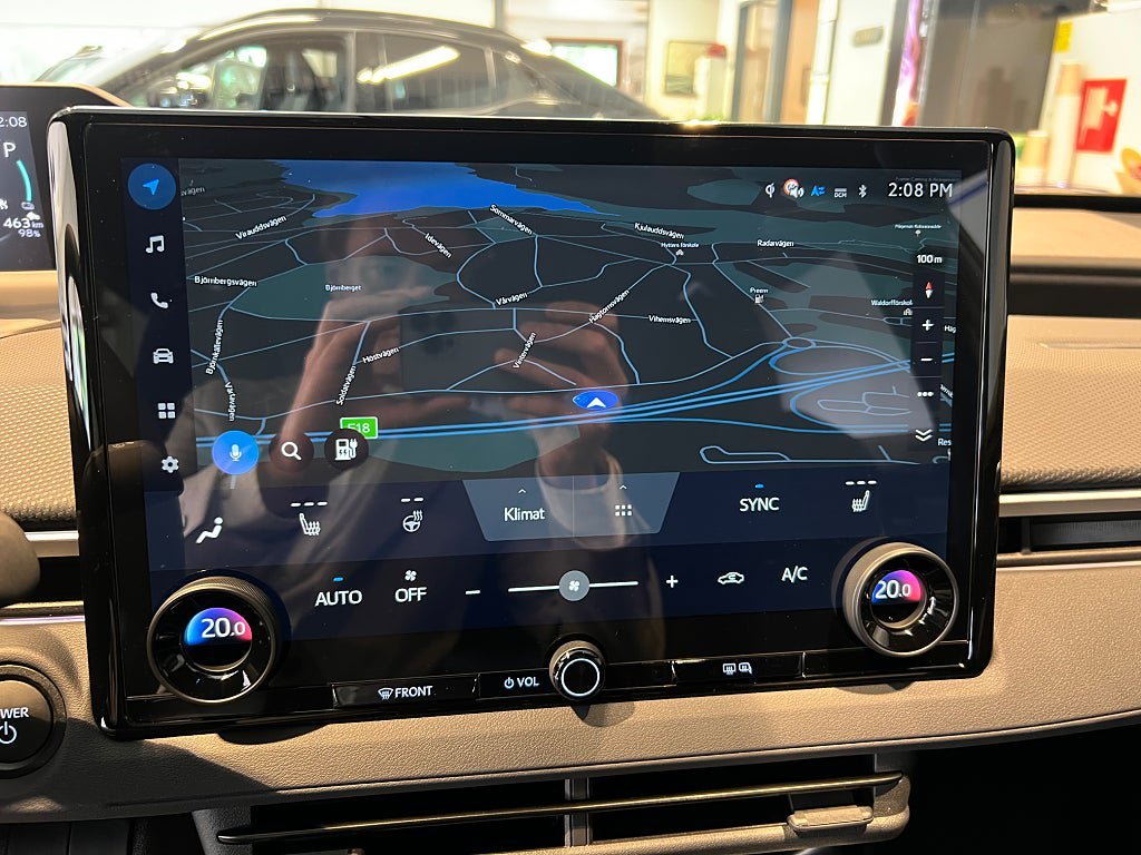 Vehicle Image 11