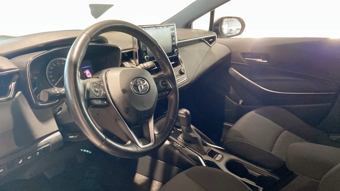 Vehicle Image 7