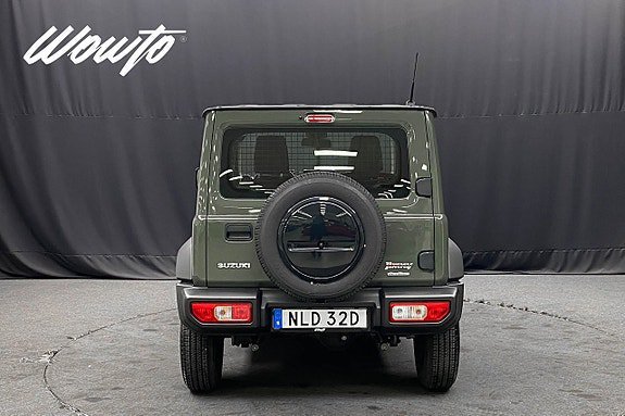 Vehicle Image 6