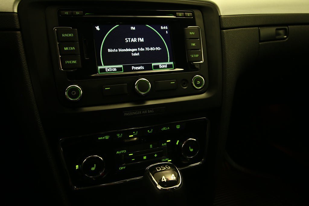 Vehicle Image 19