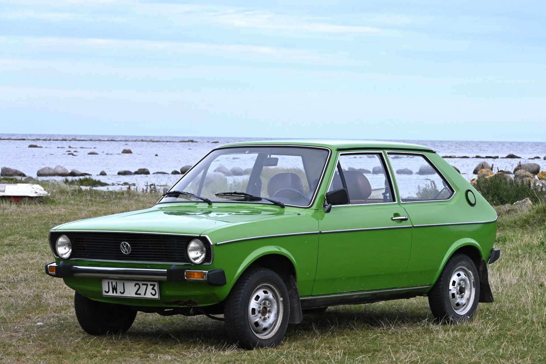 Vehicle Image 12