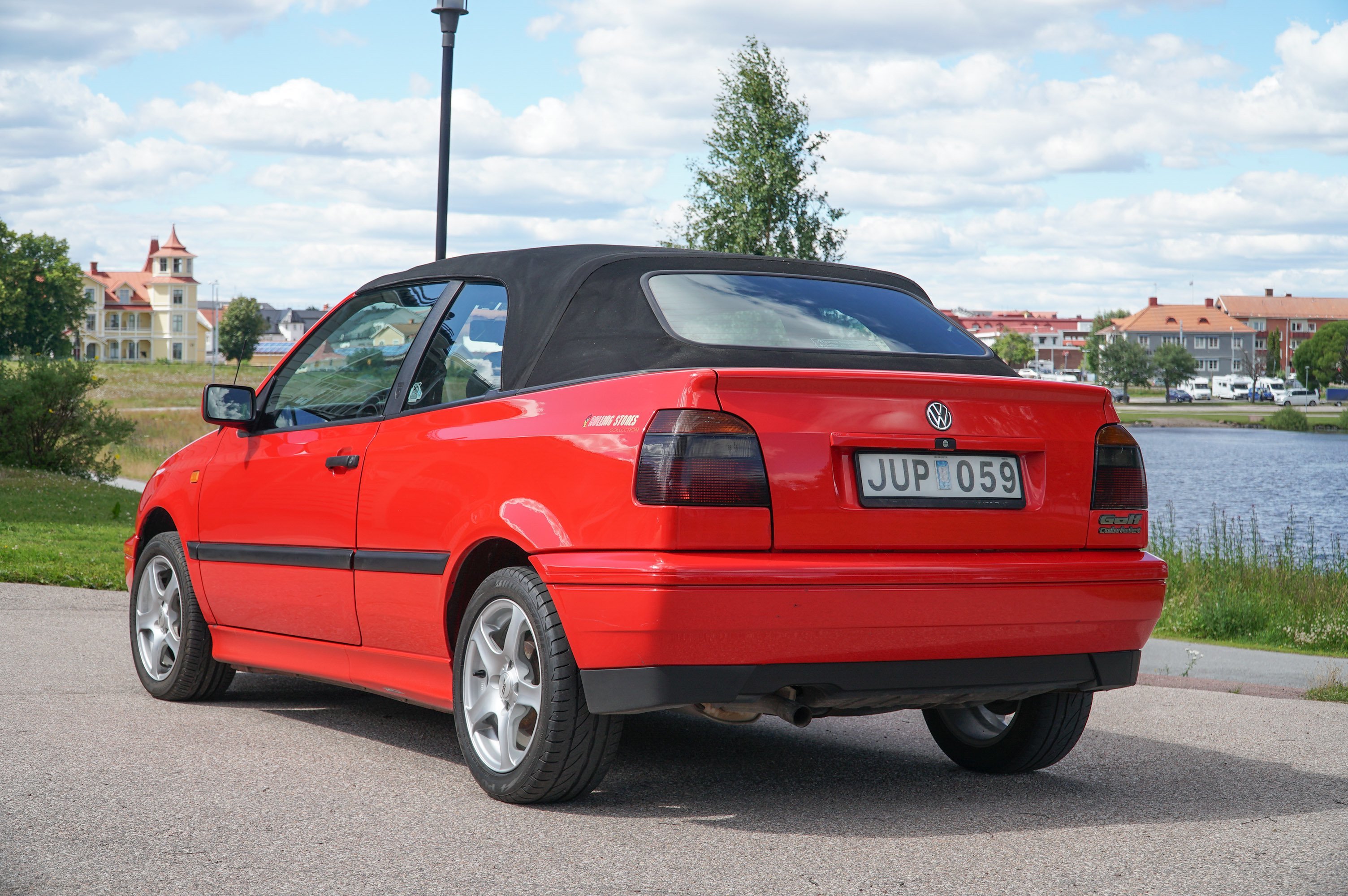 Vehicle Image 23