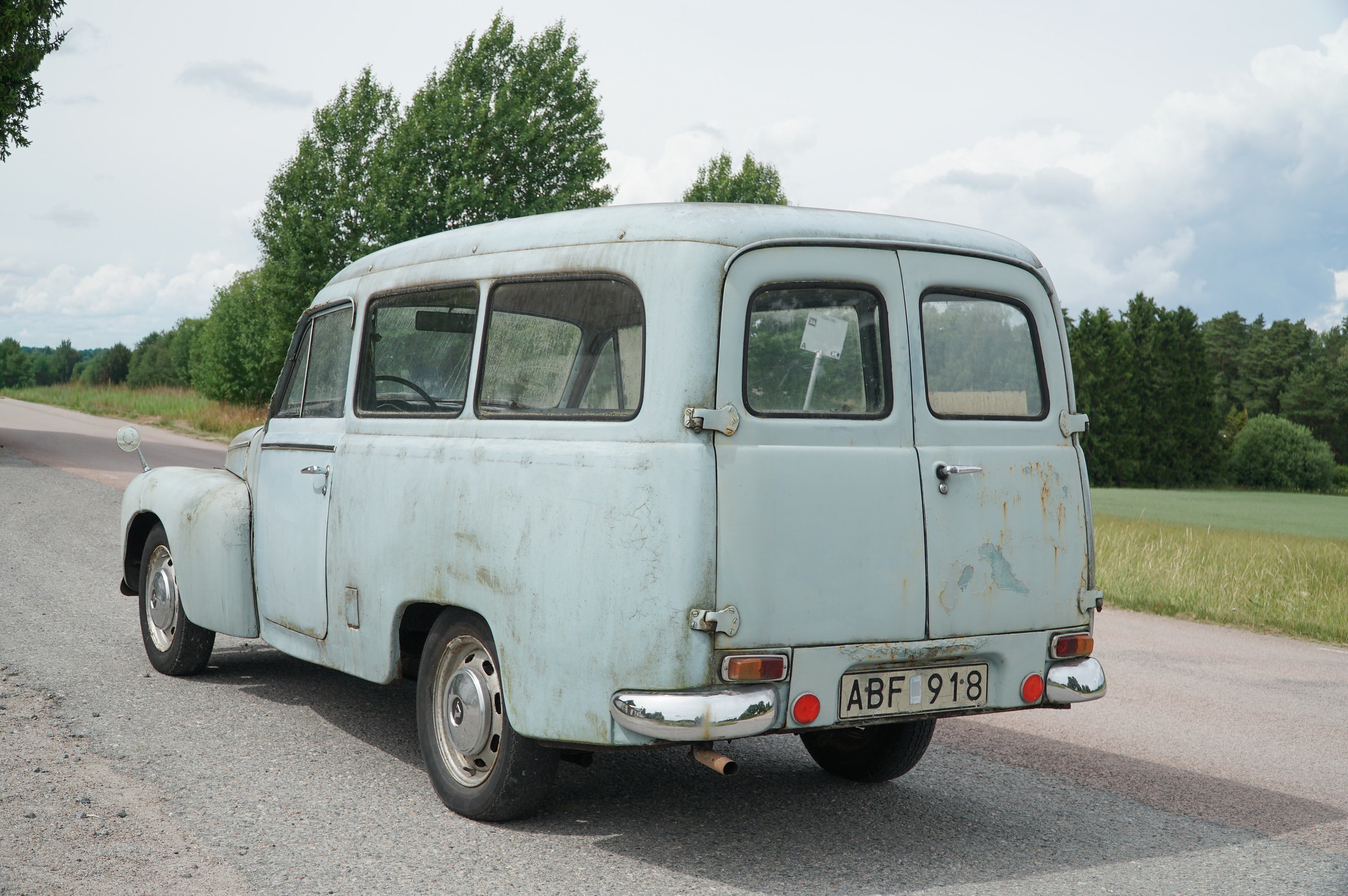 Vehicle Image 23