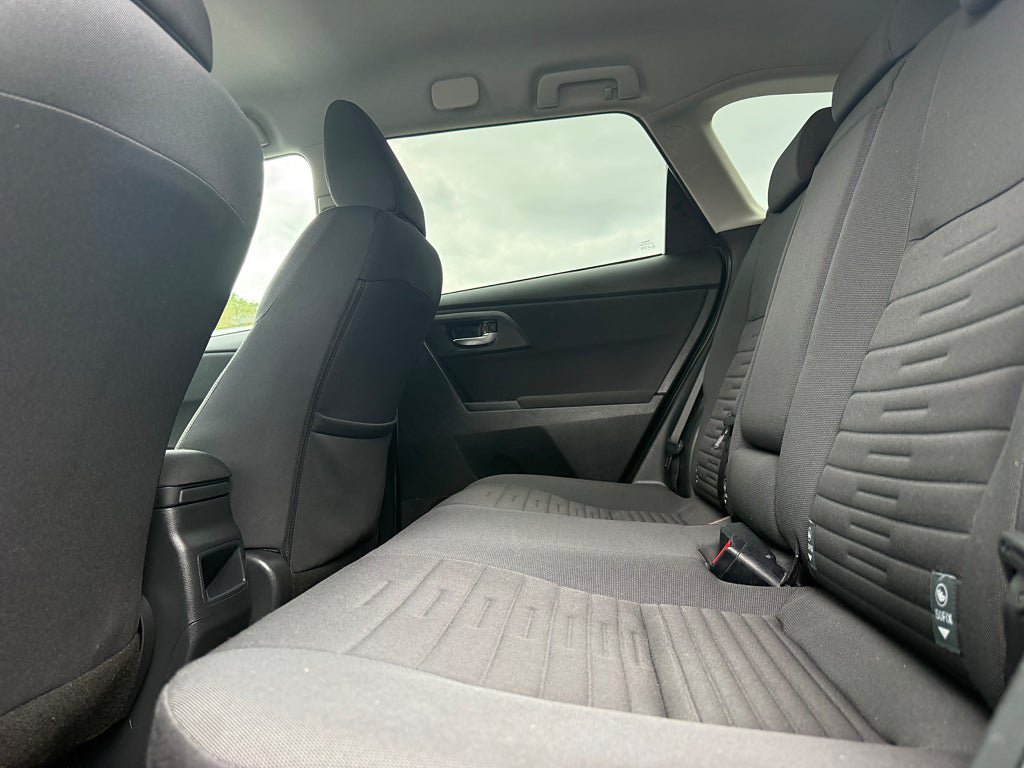 Vehicle Image 14