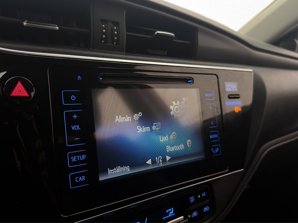 Vehicle Image 21