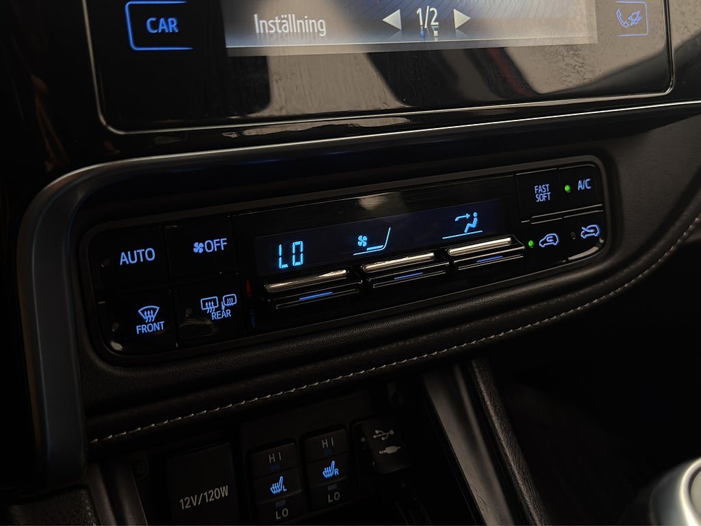 Vehicle Image 22