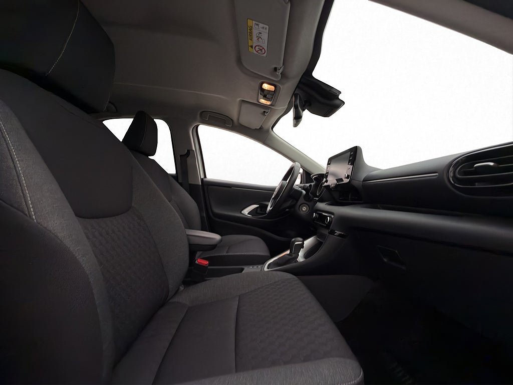 Vehicle Image 22
