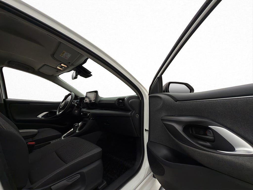 Vehicle Image 23