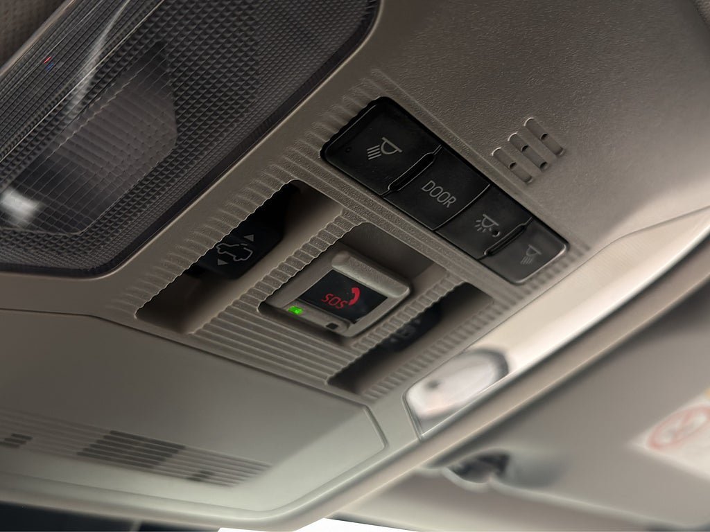 Vehicle Image 23