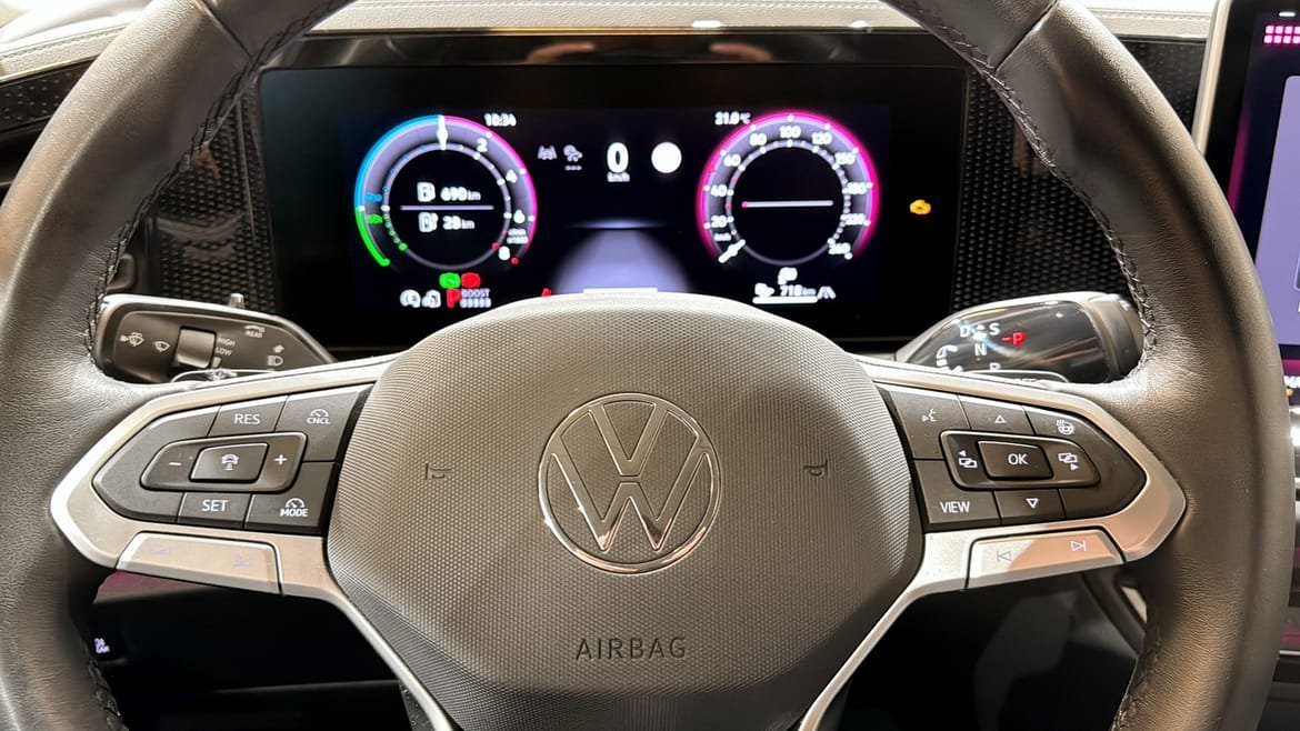 Vehicle Image 19