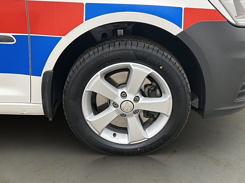 Vehicle Image 29