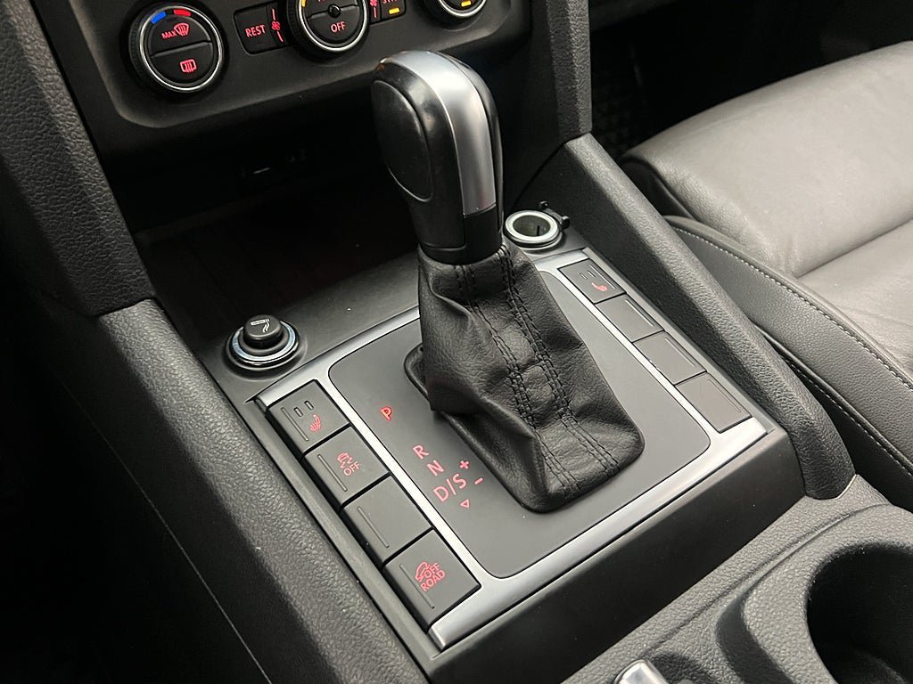 Vehicle Image 26