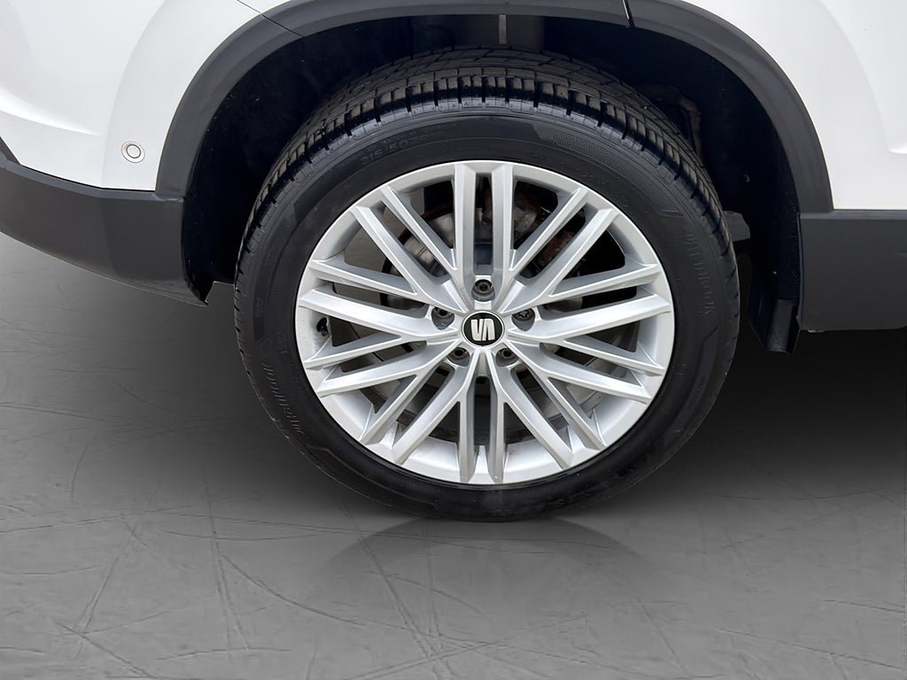 Vehicle Image 30