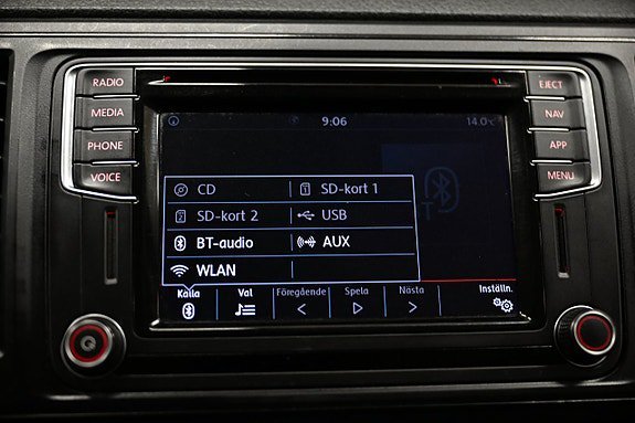 Vehicle Image 24