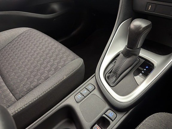 Vehicle Image 19