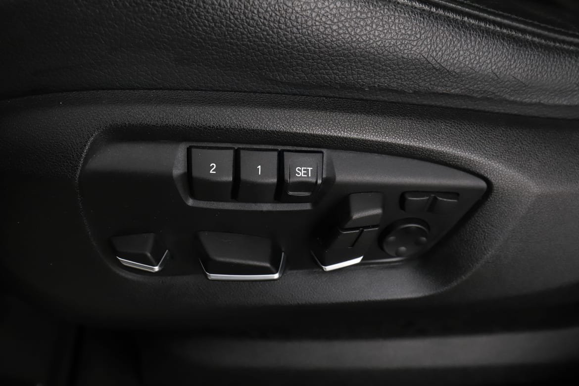 Vehicle Image 41