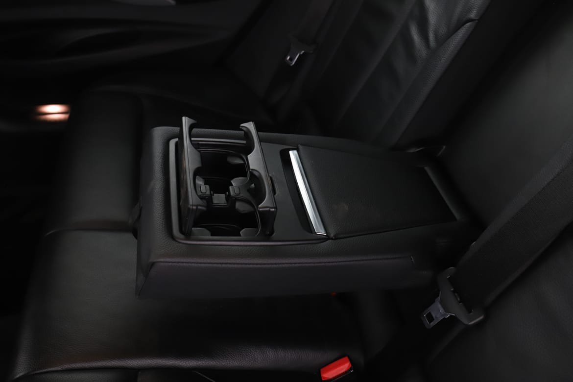 Vehicle Image 37