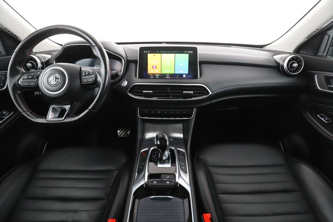 Vehicle Image 13