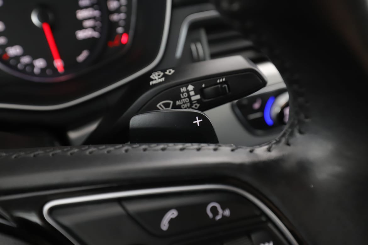Vehicle Image 35
