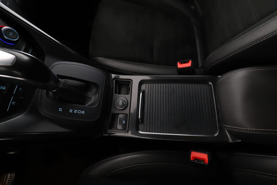 Vehicle Image 22