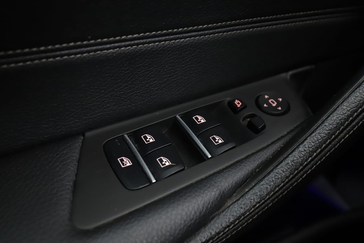 Vehicle Image 36