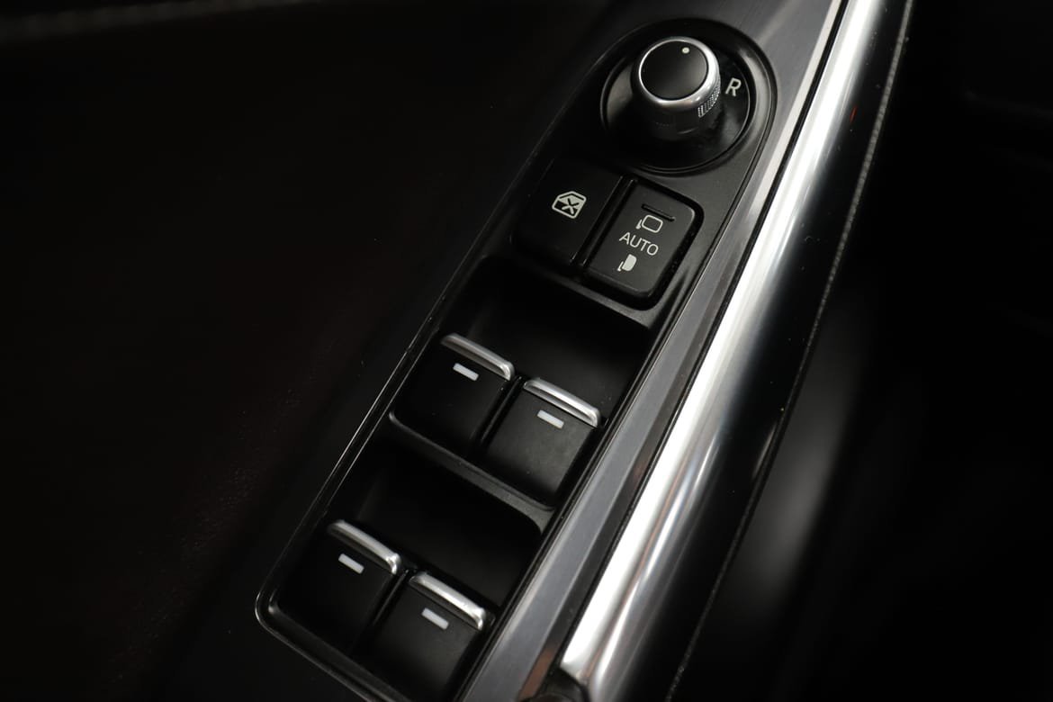 Vehicle Image 32