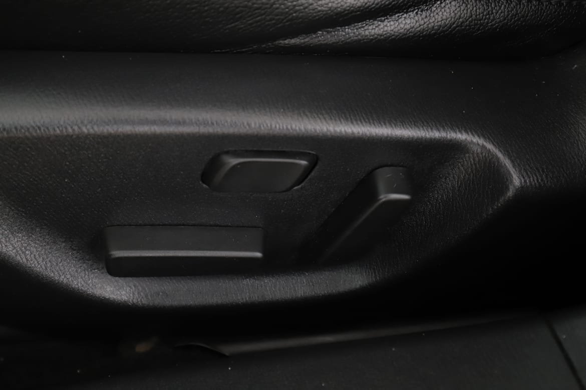 Vehicle Image 40