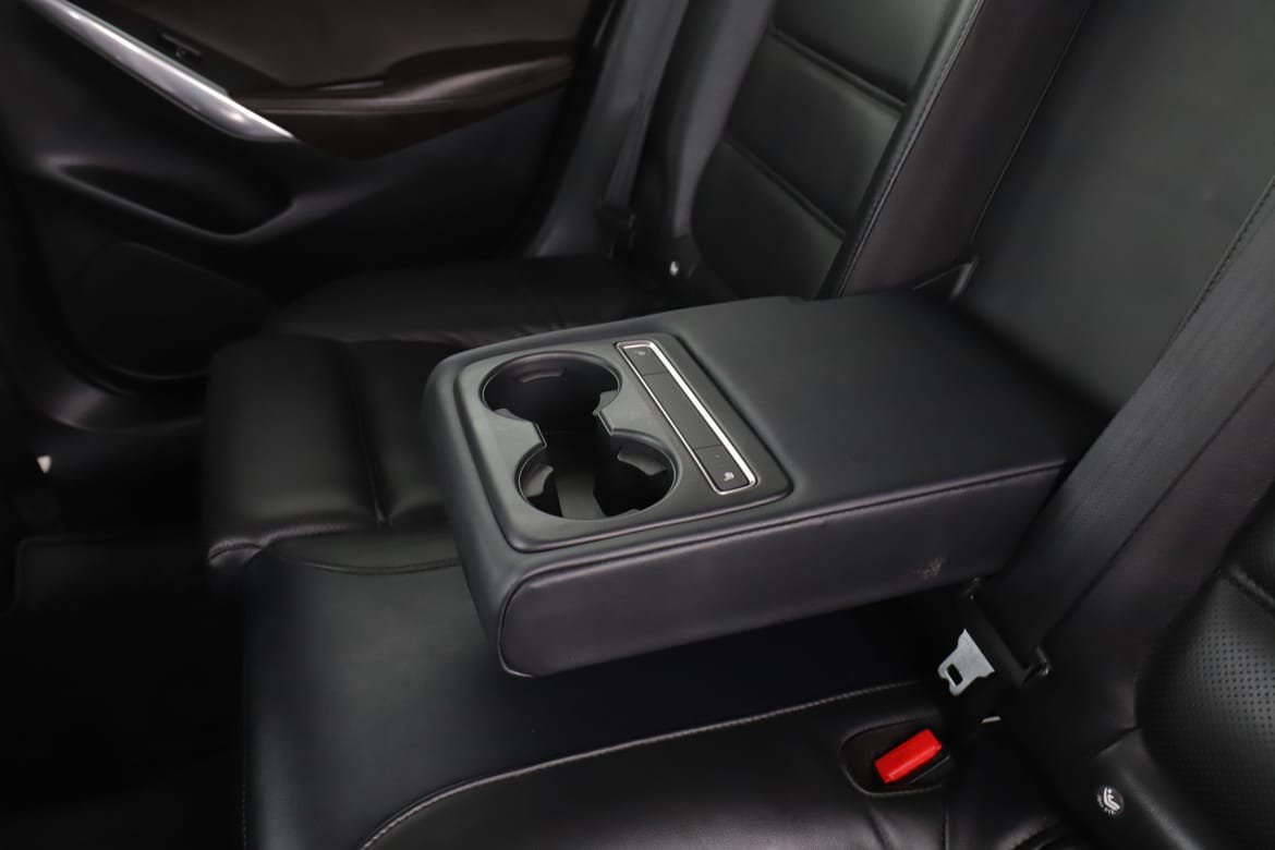 Vehicle Image 41