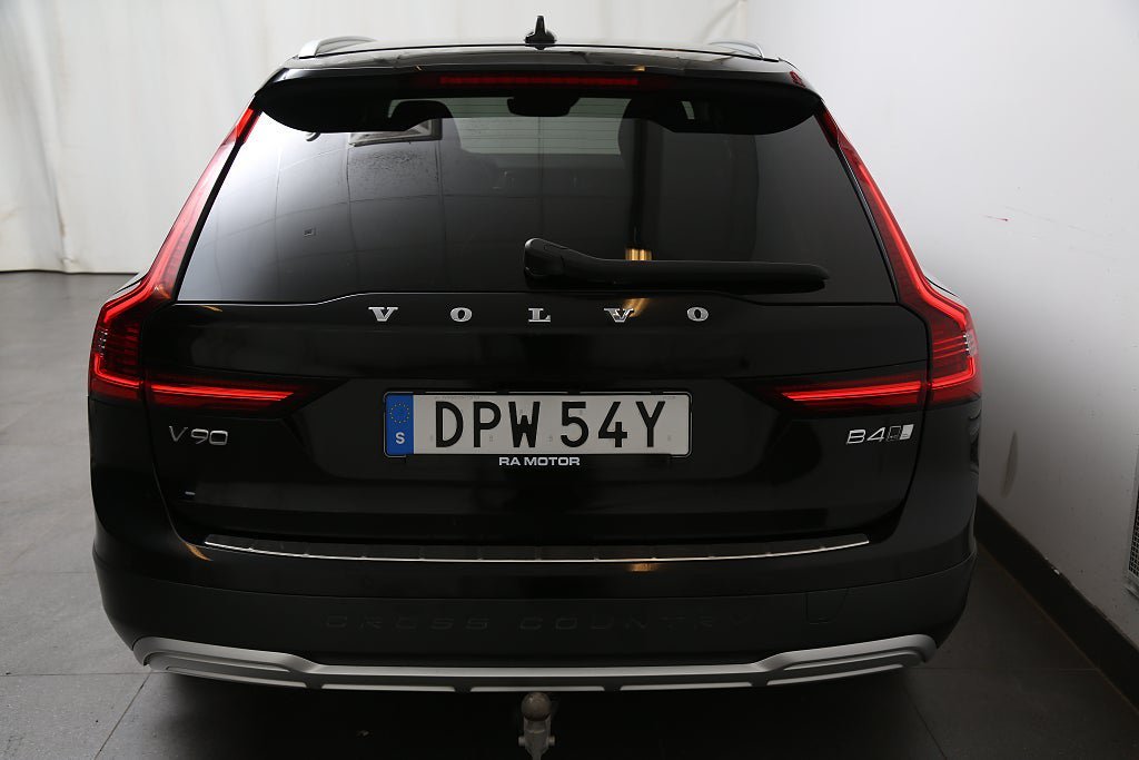 Vehicle Image 28