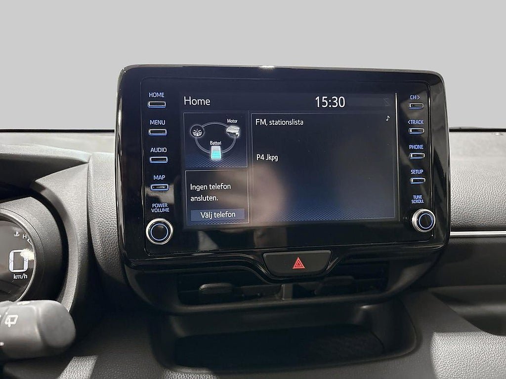 Vehicle Image 16