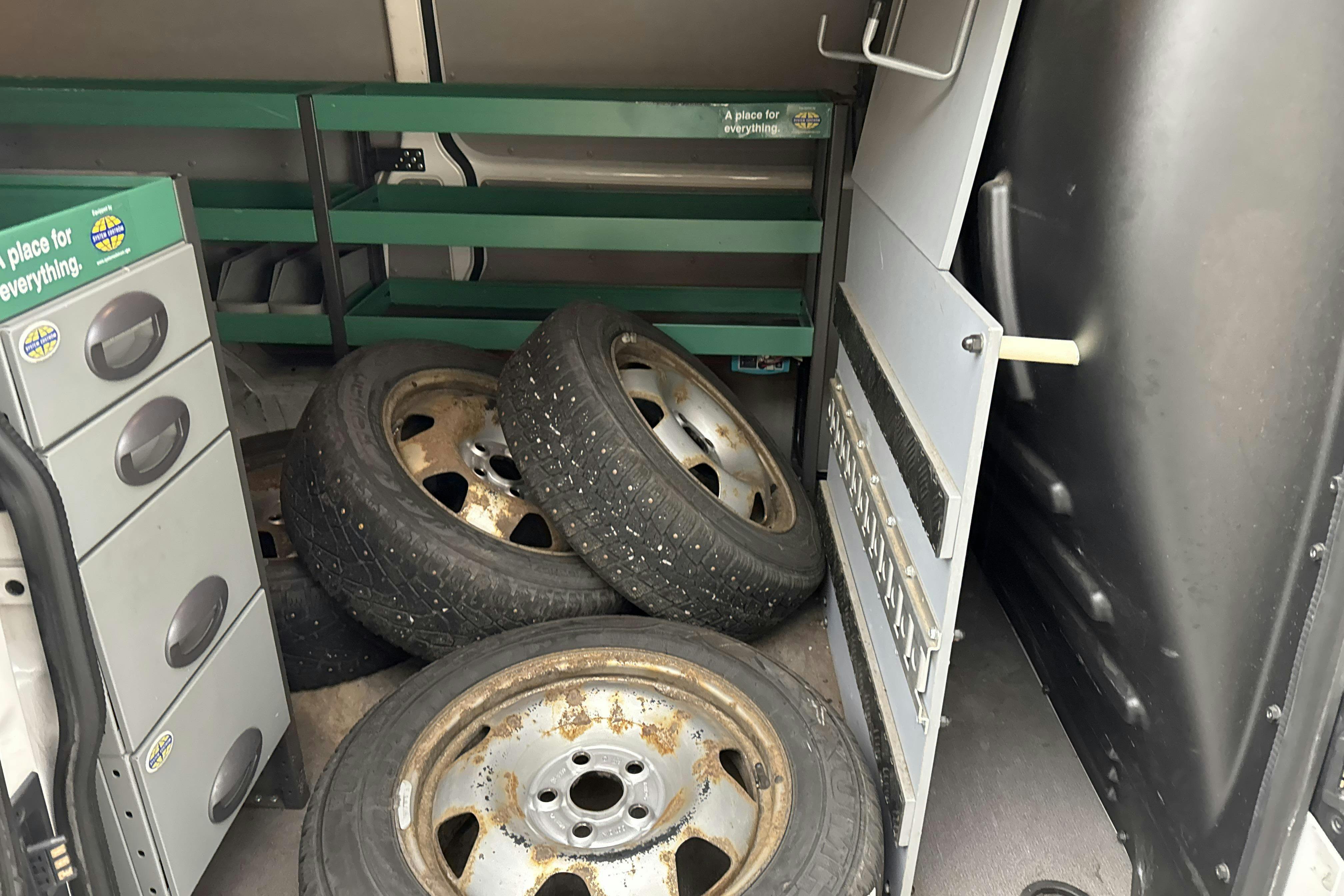 Vehicle Image 7