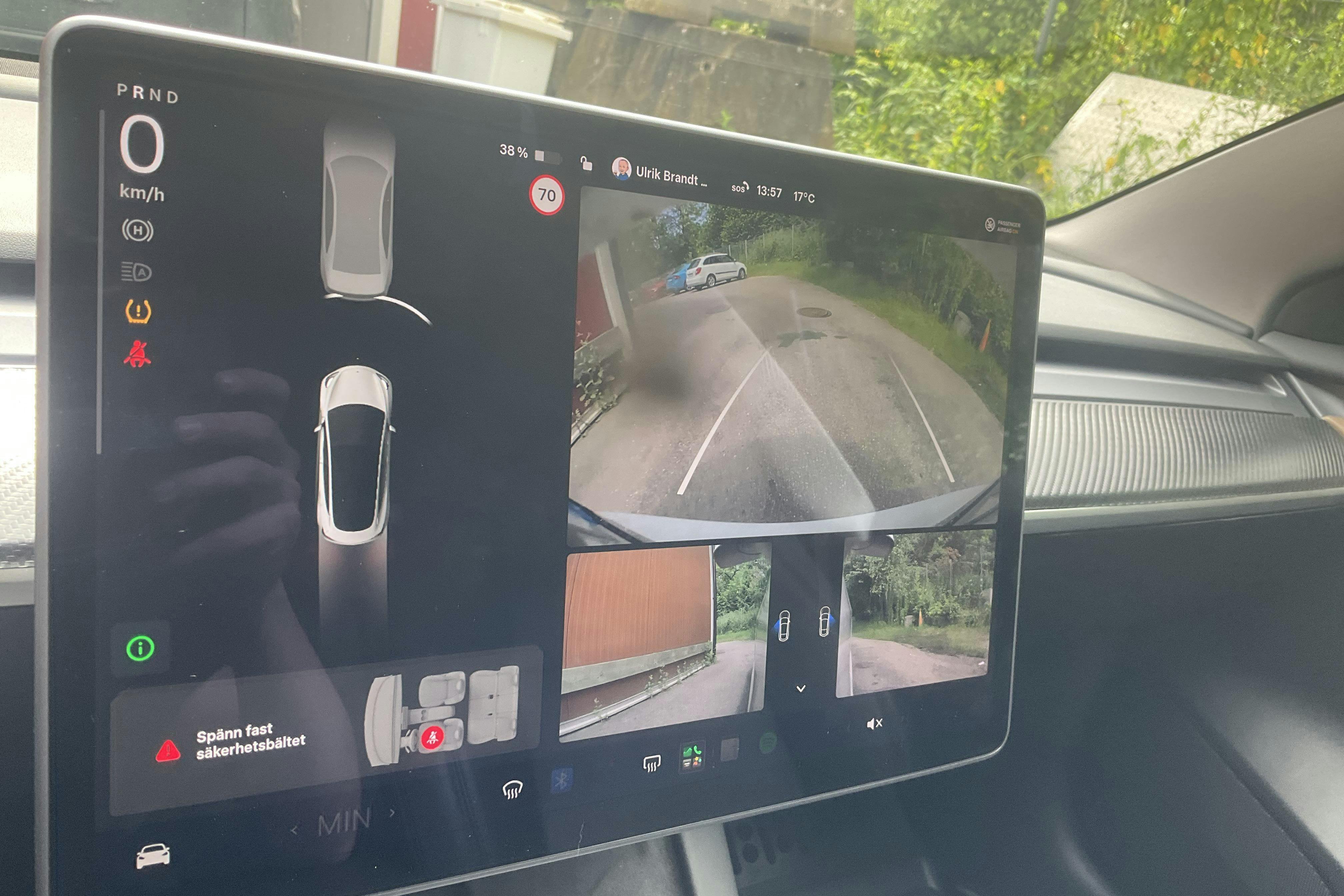 Vehicle Image 13