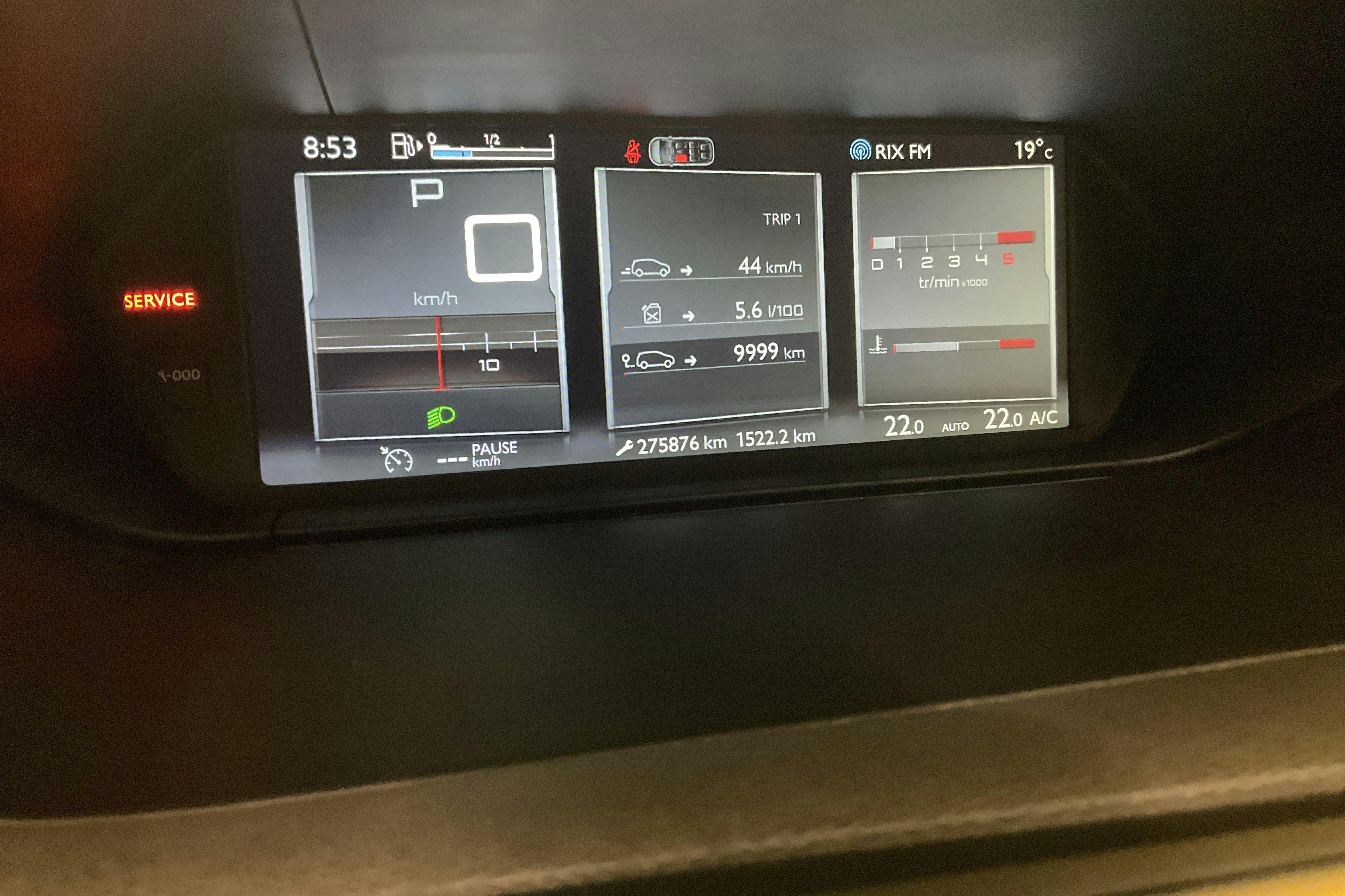Vehicle Image 13