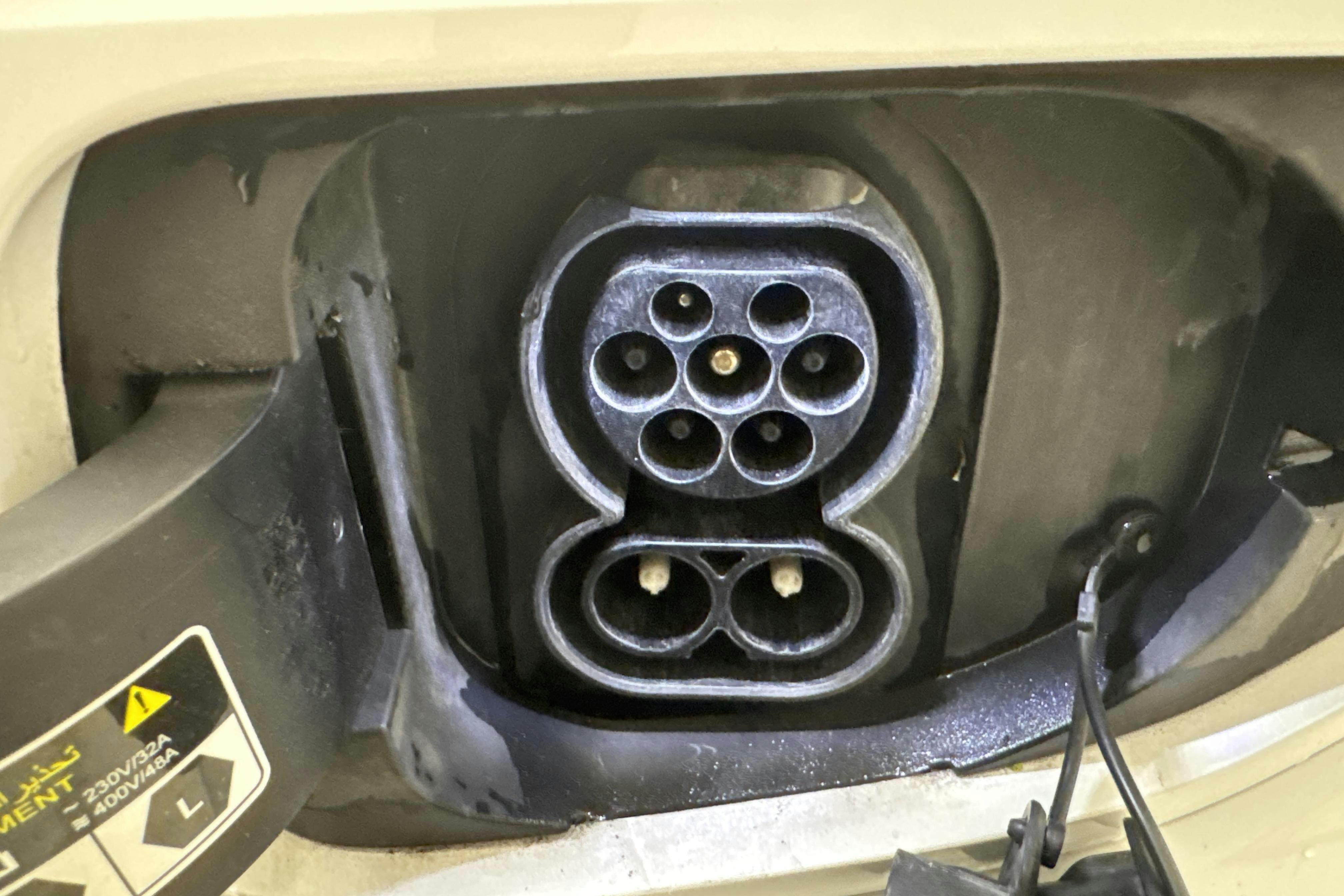 Vehicle Image 14