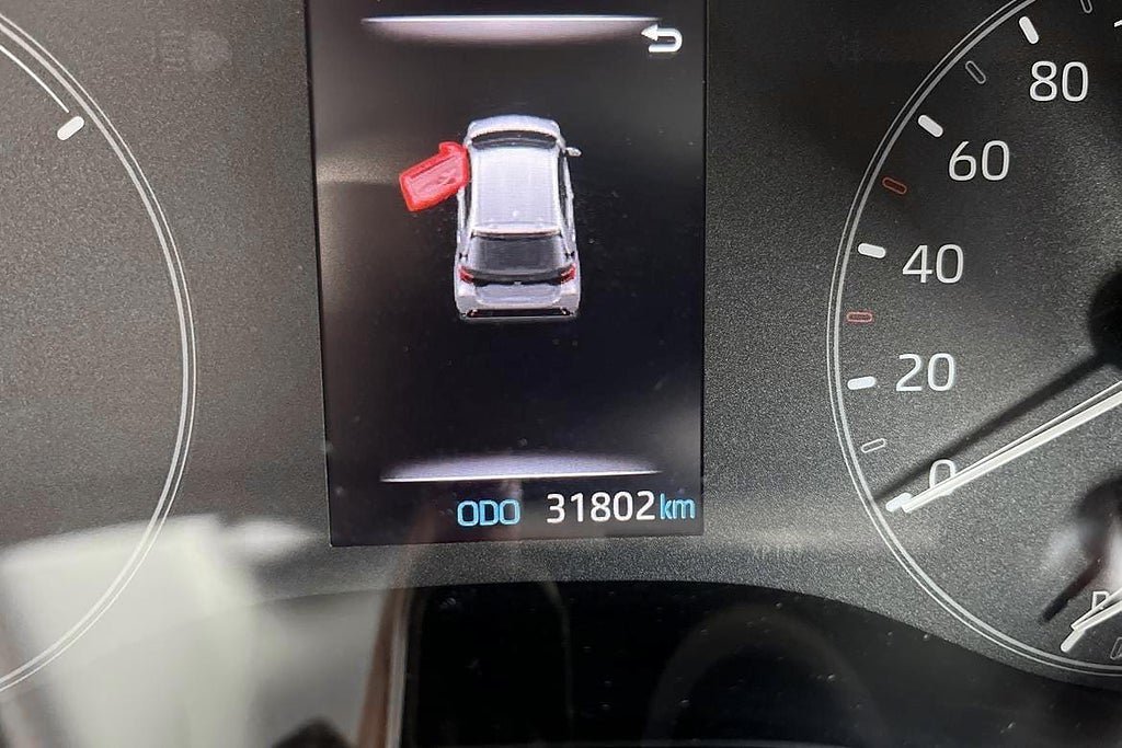 Vehicle Image 14