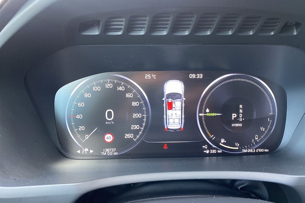 Vehicle Image 24