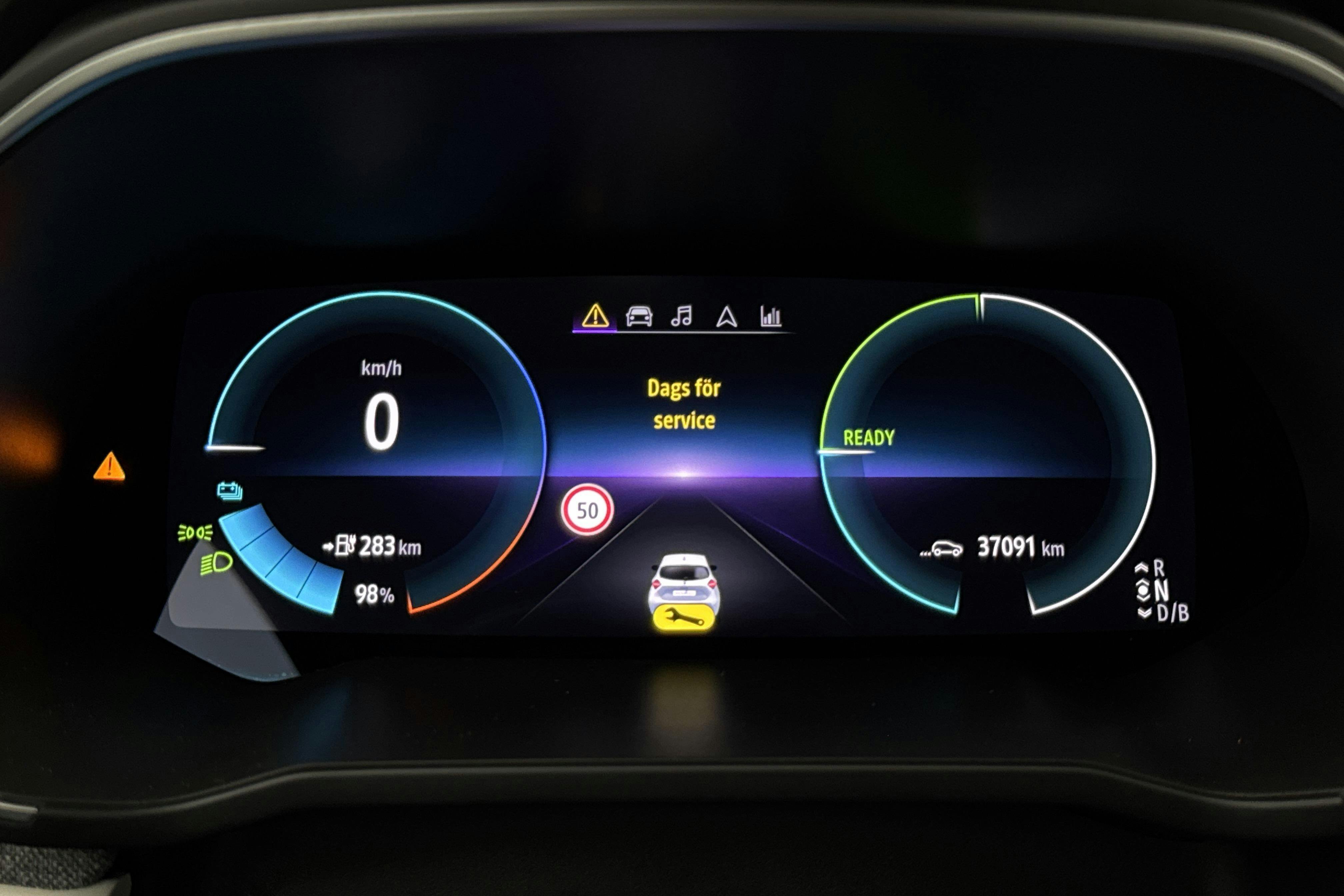 Vehicle Image 10