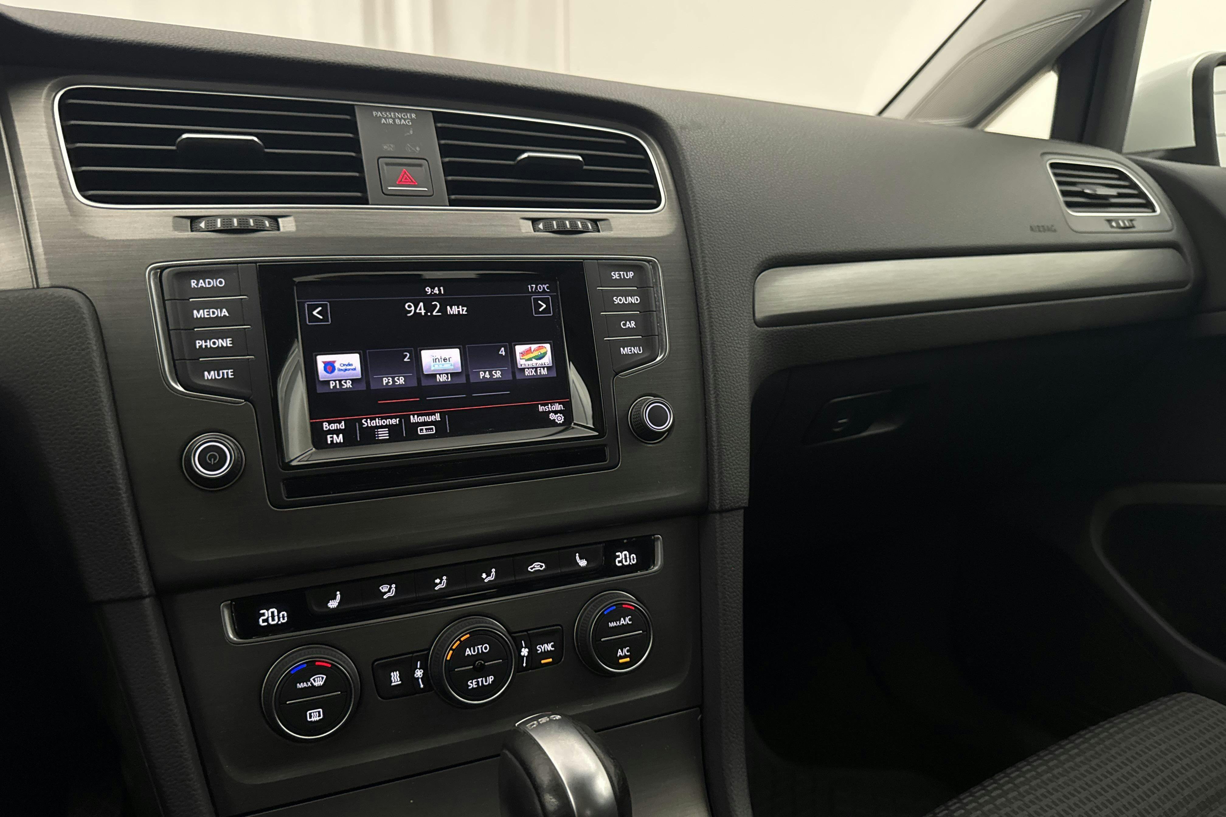 Vehicle Image 13