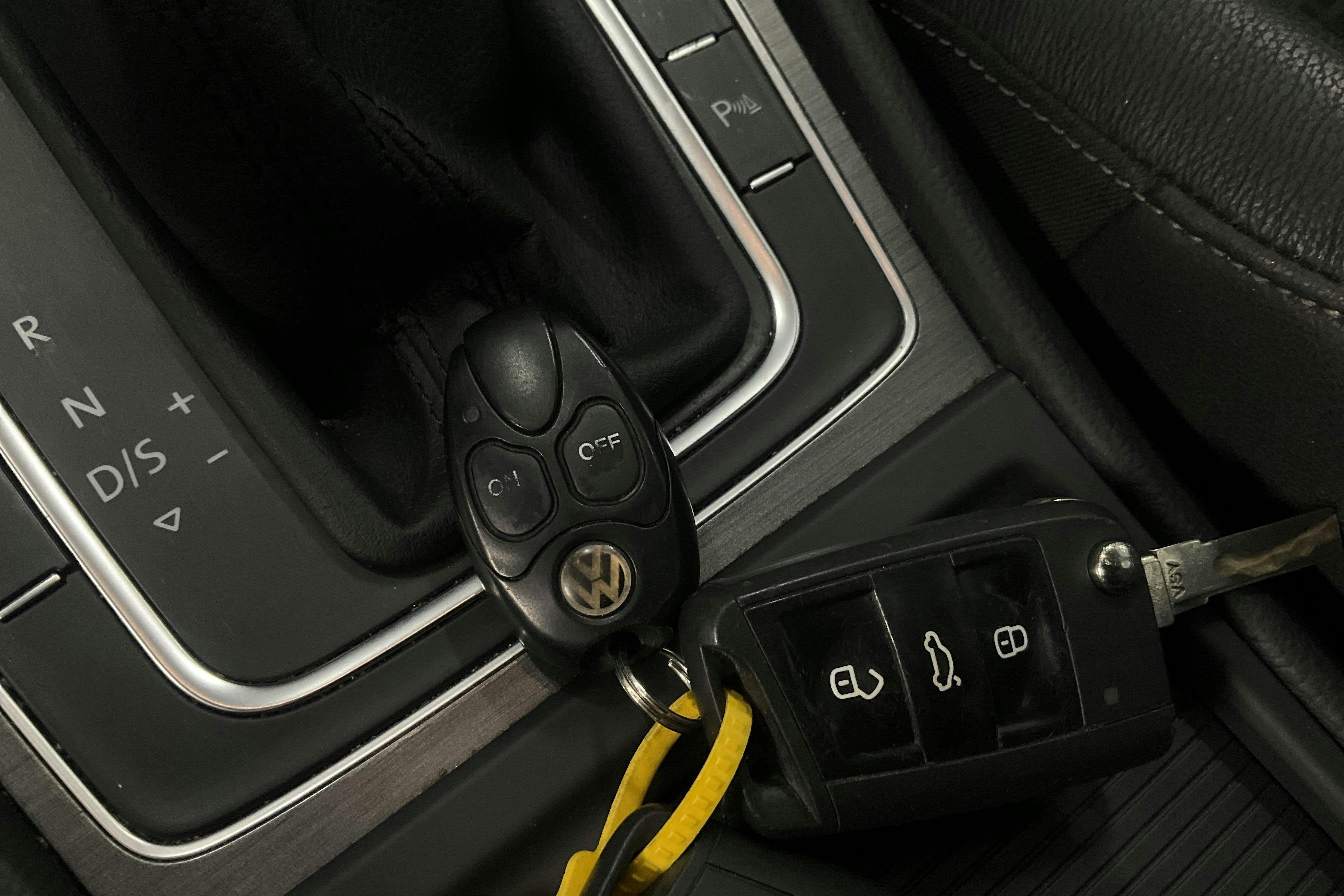 Vehicle Image 14