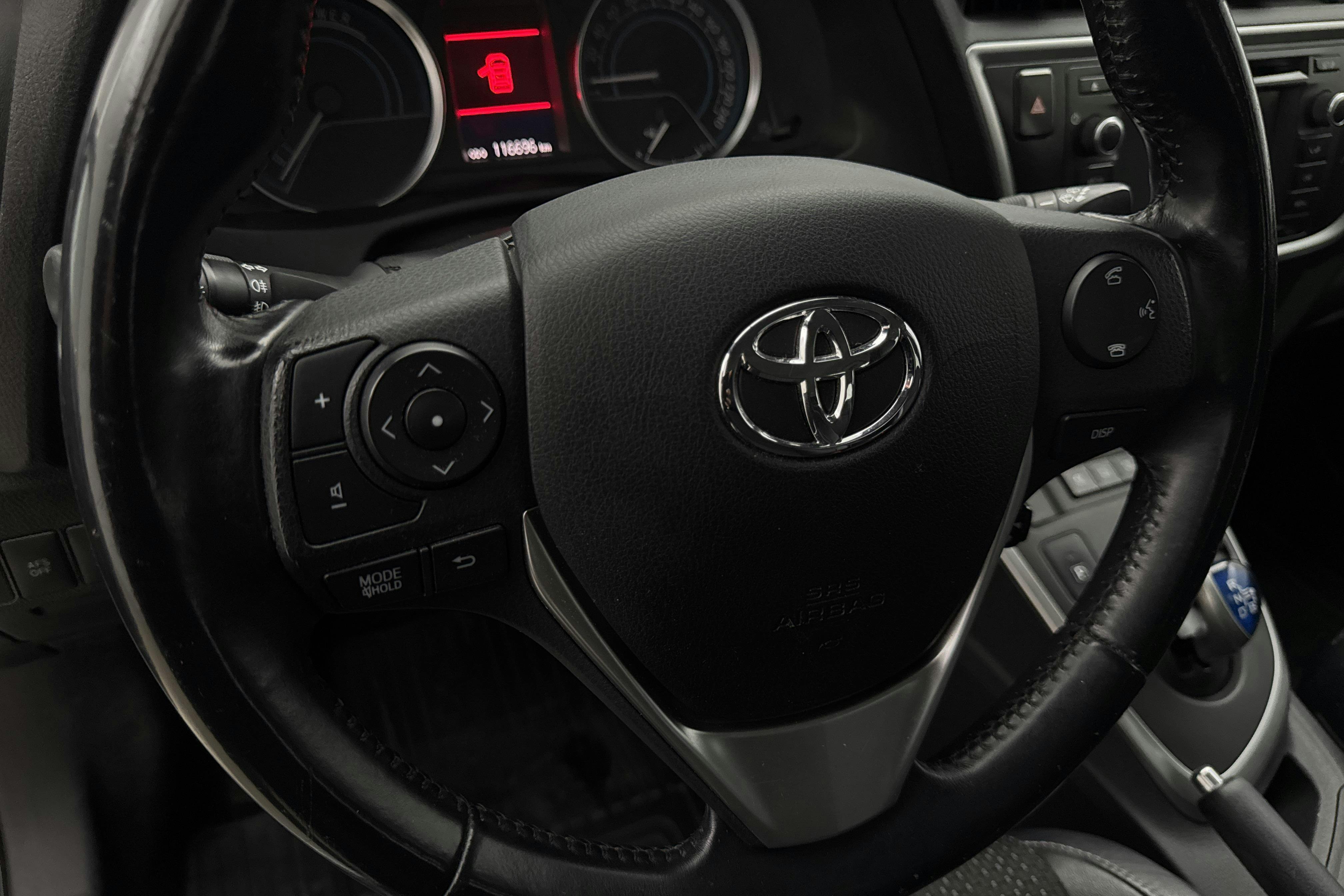 Vehicle Image 13