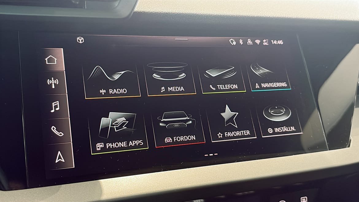 Vehicle Image 15